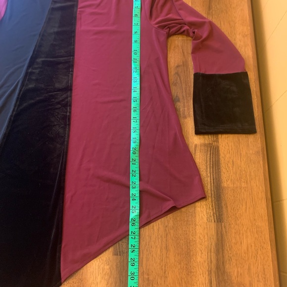 Alfani asymmetrical tunic women’s medium burgundy black velvet accents holiday - Picture 5 of 7